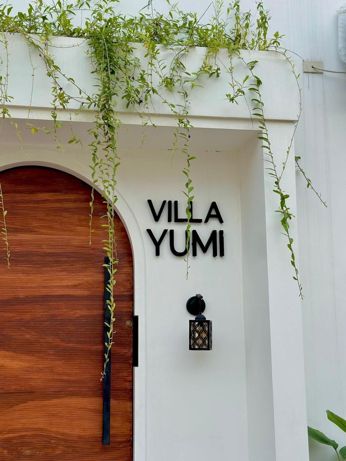 Yumi Villa *